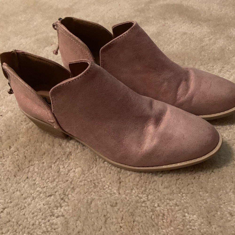 Boutique shoes
